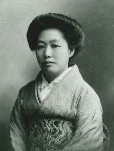 夏目鏡子肖像